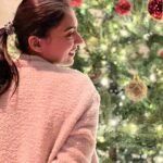 Nazriya Nazim Instagram - Merry Christmas to u all lovelies 🎄❤️🤍🎄