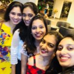 Nazriya Nazim Instagram - Throwback to New Years ....miss u all !!! 😘😘😘