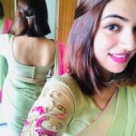 Nazriya Nazim Instagram - Go desi.....😬Thanx @maria.tiya.maria once again