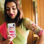 Nazriya Nazim Instagram - Go desi.....😬Thanx @maria.tiya.maria once again