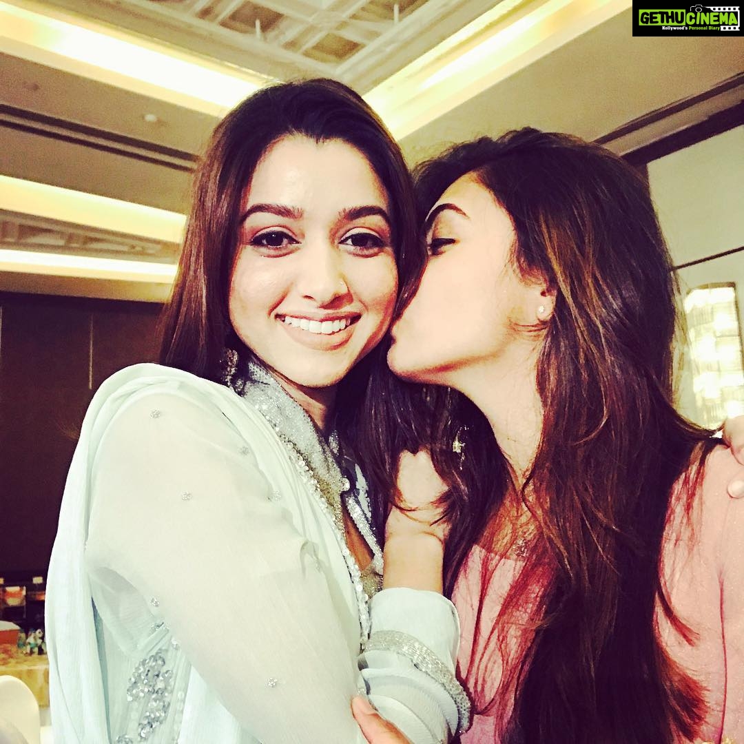 Nazriya Nazim Instagram - Happy birthday Ama ! Life is much more beautiful with u in it ...😘😘😘😘I love u #sisiterfromanothermister #firstbdaywithmaryam