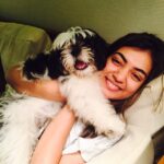 Nazriya Nazim Instagram - Back with my fluffy little Oreo !! 😘😘😘