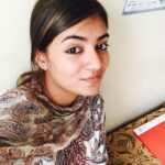 Nazriya Nazim Instagram - Me bored selfie !!😉