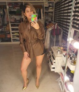 Neha Bhasin Instagram - I often look at myself in the mirror and see a beautiful woman who wakes up every morning and rebuilds herself and embracing my beauty doesn't hurt 👀❤️😘 Wake up and live Outfit - @closet.hues Earrings - @blingthingstore Styled by - @ankiitaapatel Asst by - @nehasarkar04 Shoes - @louboutinworld #nehabhasin #fashion