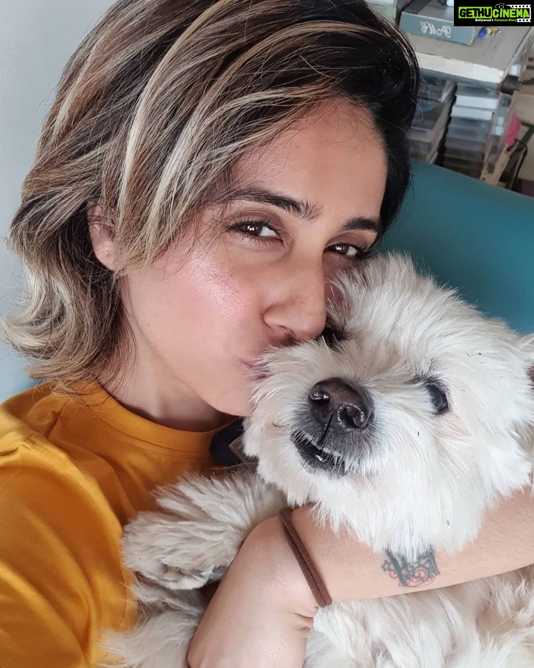 Neha Bhasin Instagram - Bling I love you ♥️