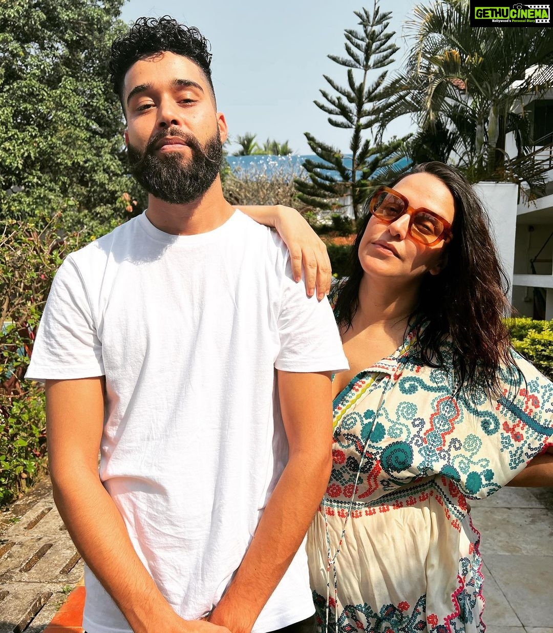 Neha Dhupia Instagram - 🍁🎤❤️ @ap.dhillxn #brownmunde #apdhillon #nehadhupia #goa #vacay #friendlyneighborhood #excuses #faraar #spaceship #toxic