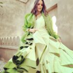 Neha Dhupia Instagram – Nache munde da 💃…. Nache kudi di … 💃 It was the most fun #mehendi … moments before we coloured our palms and danced the night away to the dhol.. yes there was a shoe change half way thru 😜… #ootd @punitbalanaofficial @karishma.joolry … styled by @aasthasharma @iammanisha @wardrobist #mereyaarkishaadi … @katrinakaif @vickykaushal09 we love you with all our heart ❤️…