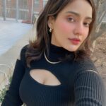 Neha Sharma Instagram – 🖤🖤 Chicago, Illinois