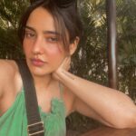 Neha Sharma Instagram - 💚💚