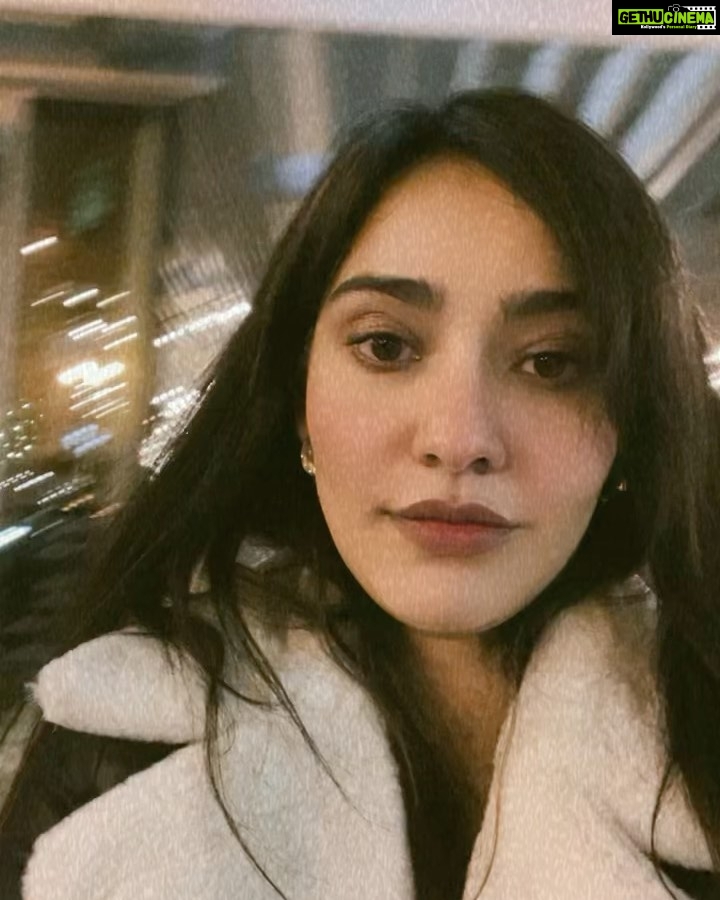 Neha Sharma Instagram - Love and light to all..⭐️2022⭐️ #famjam Chicago, Illinois