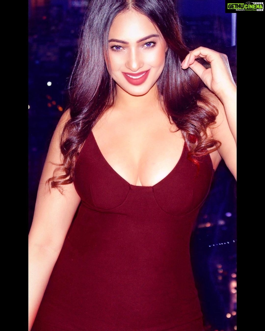 Nikesha Patel - 3.3K Likes - #nikeshapatel #celebrity #summervibes #photography #photooftheday #photoshoot #worldcup #bollywood #tollywood #teluguactress #tamilactor #model #fashion #dress #summerdress #nightphotography #nightlife