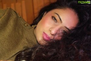 Nikesha Patel Instagram - #photography #pictureoftheday #workout #womenempowerment #repost #me #makeup #model #actor #actress #indianactor #cardiff
