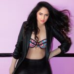 Nikesha Patel Instagram - #photoshoot #model #indianmodel #indianactor #bollywoodactress #southindianactress #cardiff #london #wales #uk #ukactor #love #gym #workout #celebrity