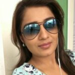 Nikita Thukral Instagram – Love for glares perfect for monsoon season. #rayban #blueglares