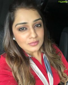 Nikita Thukral Instagram - To trust God in the light is nothing but trust him in the dark is true faith. So either worry yourself sick (your thoughts ) or start trusting God.The sun sets everyday and rises everyday this shall also pass and we all will be free. #faith #trust #unconditionallove #onedayatatime #spirituality #telugucinema #bangaloretimes #sandalwood