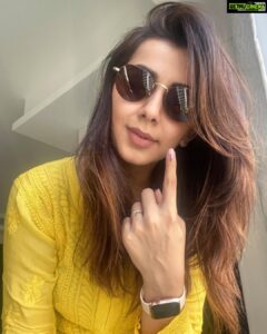 Nikki Galrani Instagram - #MakeItCount People !!! Please Go #Vote 🙏🏻 #TNElections2021