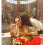 Nikki Galrani Instagram – Happy Bdayyyy Maaa 😘
I love you & I promise to forever keep that smile on ur pretty face♥️