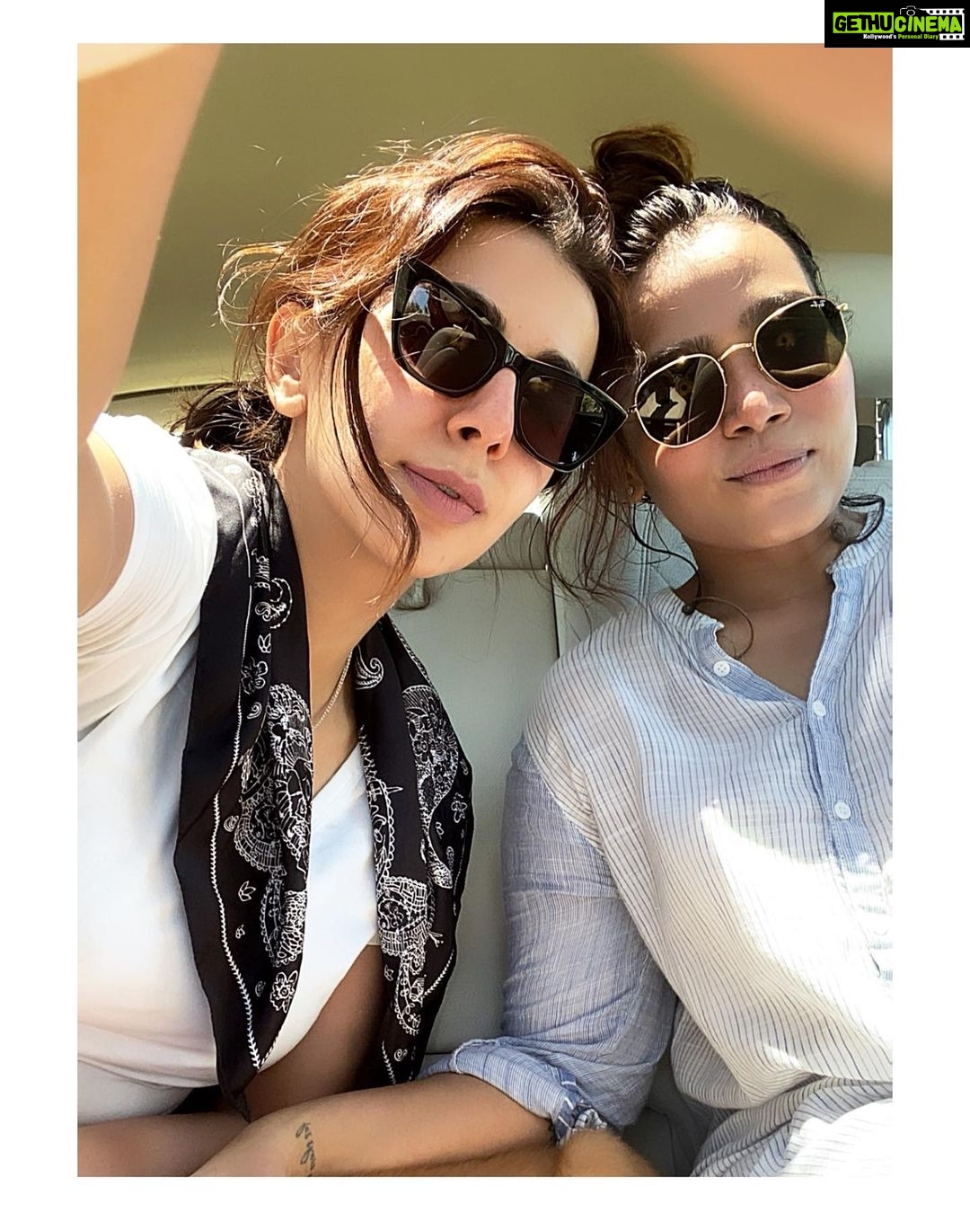 Nikki Galrani Instagram - May your Birthday be filled with #Sunshine #Rainbows #Laughter & #Love @prathishta ♥️ P.S - Thank you for always taking the time to care & listen, & to understand. You really make a difference in the lives of those around you😘