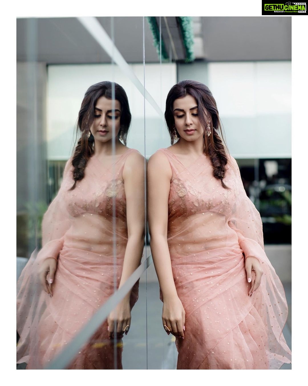 Nikki Galrani - 131.4K Likes - Most Liked Instagram Photos