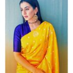 Nikki Galrani Instagram - Got that #Sunshine in my Sari🐣 Outfit by @bluedoor.the & @priyanjoli Styled by @prathishta🌻