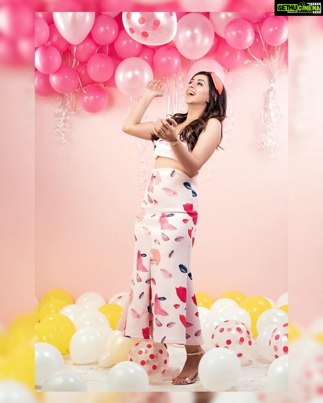Nikki Galrani Instagram - I’m a Happy #PinkStarburst 🌸 #Grateful 💖✨