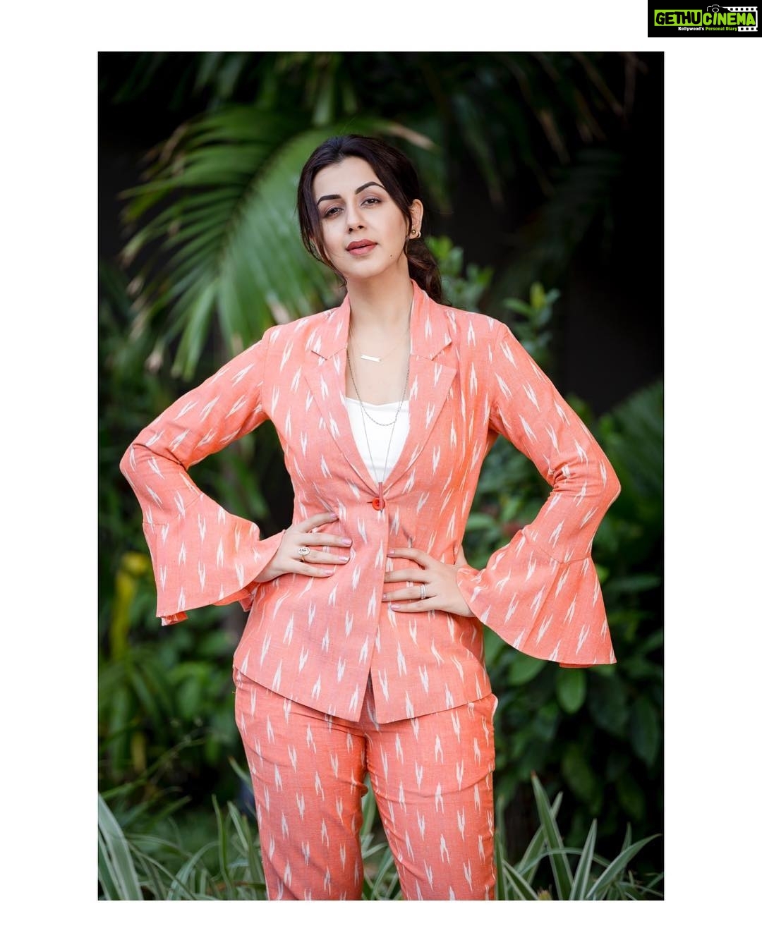 Nikki Galrani Instagram - For the #PressMeet of #Kee 🧡 Outfit by @PriyaAgarwal_Clothing Make Up by @ThatChennaiGirlMakeup Hair by @BeautyMaven_ Shot by @KiransaPhotography Styled by @Blueprint_By_Navya_Divya & @DesignByBlueprint