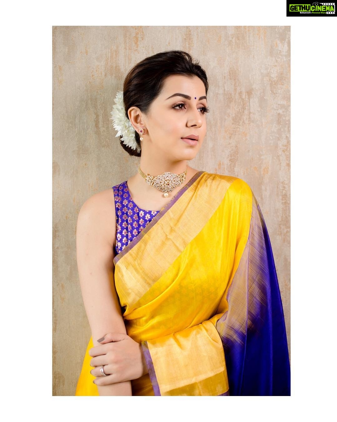 Nikki Galrani Instagram - #1 For the #TrailerLaunch of #CharlieChaplin2 & @suntv #Pongal Special 💛 Outfit by @anjushankarofficial ✨ Make up & Hair by team @prakatwork ✨ Jewellery from my personal collection☺️✨ Shot by @kiransaphotography ✨