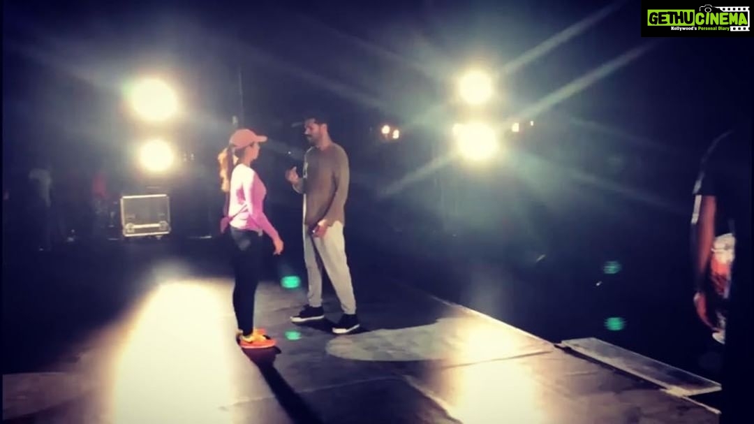 Nikki Galrani Instagram - Thereβs so much to learn from the man himself !!!πππ»From having not just 2, but 4 left feet π To sharing the same stage & dancing with him !!! I feel so grateful for everything π Thank u @prabhudheva73 master , #Mathrubhumi , the entire team of #LiveWithTheLegends & most importantly #Sharjah for making it such an awesome show β€οΈ you guys were amazing π€π€π€ Canβt wait to do this again ππ»ππ»ππ» Stay tuned for more videos from the show πππ Shj Cricket Stadium