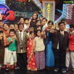 Nikki Galrani Instagram - Had an amazing time with these super talented & naughty kids from #JuniorSuperstars 😊 tune in tonight at 7 pm for #MaragathaNaanayam Special on #ZeeTamil 😊