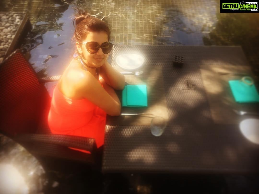 Nikki Galrani Instagram - A biggg thank u to all of u for being by me as my fans/followers/critics or anything & making 2016 so wonderfully memorable💖✨ Can't wait to c what the next year has in store ✨✨ Much Love to all 😘😘😘 #2017 #BringItOn #AdvanceNewYear W Maldives