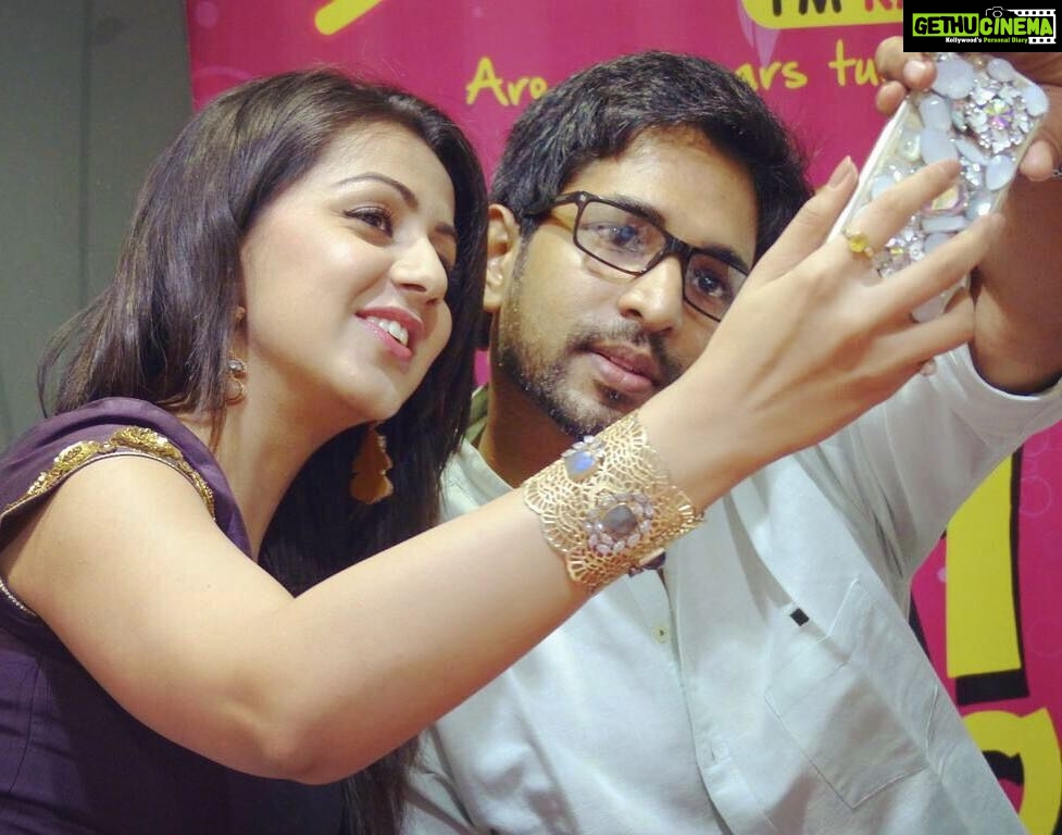Nikki Galrani Instagram - Happppyyyyy Bdayyyy Satty Pies 🤗🤗🤗