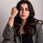 Nikki Galrani Instagram - Let your hands do the talking with @danielwellington ❤️ Check out the new launches from #DanielWellington and Use my code "NIKKIG15" to get a 15% off at checkout✨ #DanielWellington Make up by @anushaswamy Shot by @palaniappansubramanyam