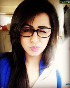 Nikki Galrani Instagram - Enroute #Ko2 🤓🤓🤓 #HappyTimes #Excited #ButterfliesInMyStomach