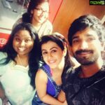 Nikki Galrani Instagram - Tune into 93.5 Red FM hyd !!! Live now with @AadhiOfficial #LoudspeakerPriyanka #RedFMHyd #Malupu 😄