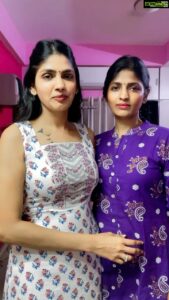 Niranjani Ahathian Instagram - Engakkakku naan na vuyir 😜🤪 @kanithiru10