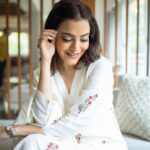 Nisha Agarwal Instagram - For anyone who knows me, knows my love for Indian wear. I enjoy wearing pretty jaipuri prints as daily wear. Wearing this beautiful, simple, yet so elegant piece from @avaasya.jaipur made in cotton silk ❤️ #jaipurdesigner #indianwear #dailywear #casualindianwear