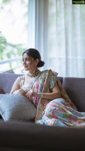 Nisha Agarwal Instagram - Cos I love this song ❤️

Wearing @gopivaiddesigns 
Jewellery @karishma.joolry 
MUAH @nikharproartist 
📸 @piyush_tanpure