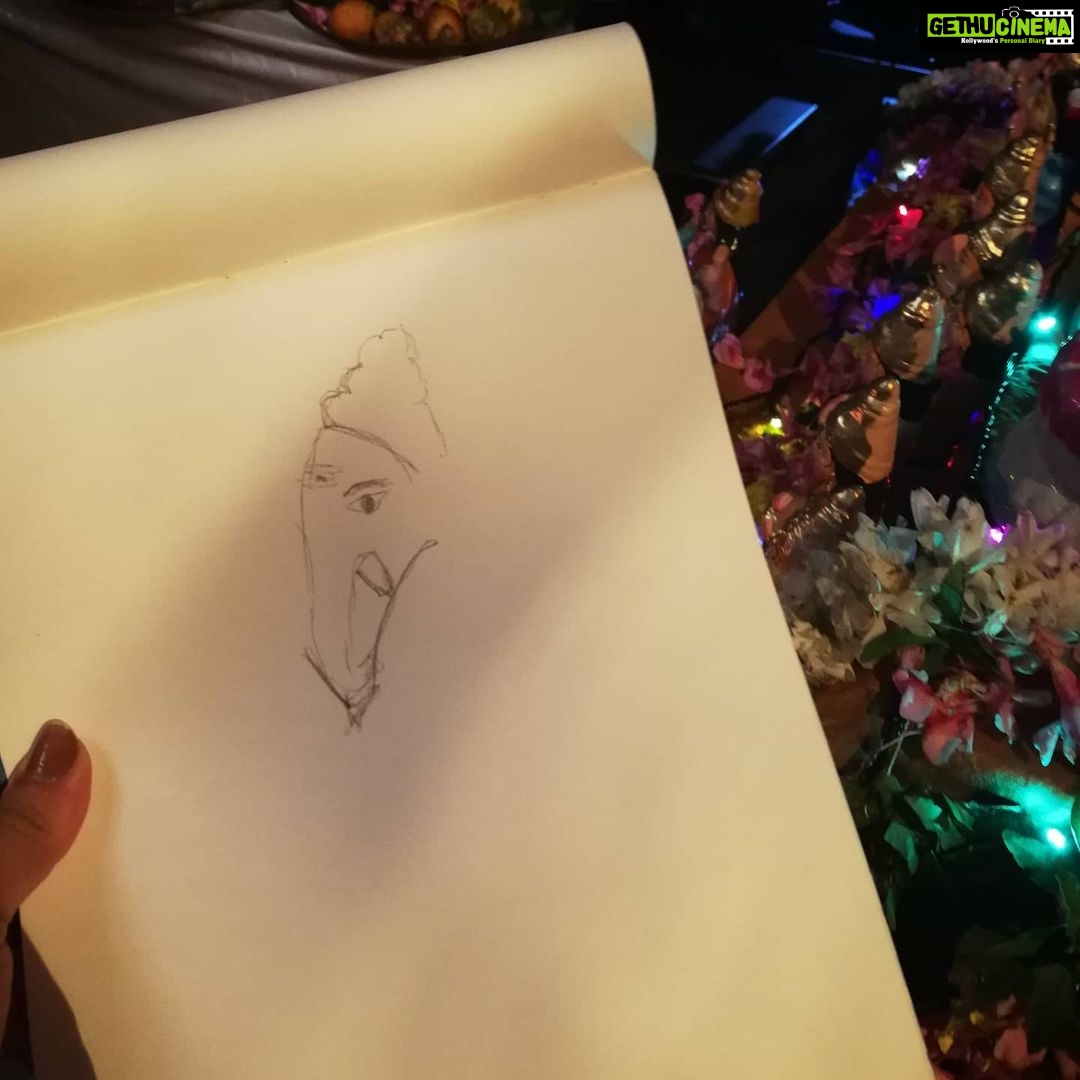 Nithya Menen Instagram - So here it is , as I promised - the First time EVER using my left hand ! And I ended up with this!!... :D i made this looking at an idol on the sets of the film 'Kolambi' , in which I played an artist π¨ I decided to use the left and realized it was a lot more natural.. I'd never been able to sketch before. today is a good day to post this i think ;) Wishes for an auspicious Ganesha Chaturti to all !πΊπΎ π₯ :) #FirstTimeLeftHanded :D #kolaambi #kolaambimovie