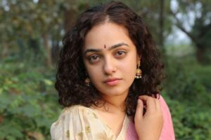 Nithya Menen Instagram - When nature supports 🌿

📷@shashieagle