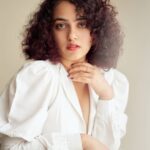 Nithya Menen Instagram - ❄ Outfit @dtalebydivyandlipsa Hair @dasalonhyd 📷 @eshaangirri