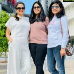 Nithya Ram Instagram - Day out with friends🤗 . . . . Pc: @chiruadapa Barangaroo