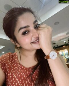 Nithya Ram Instagram - It was a perfect Friday night❤️ 
#weekendmood #fridayvibes #dinnerdate #datewithlove #fridayfavorites #lifeonweekends😍