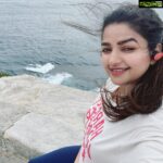 Nithya Ram Instagram - Things around me are just beautiful... 💚 . . . Pc: @gauthamn12 Coogee To Bondi Coastwalk