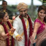 Nithya Ram Instagram - My lub and my dub❤😘 #weddingdairies❤ #weddingdances #weddingfun #lovelife❤ @gauthamn12 @rachita_instaofficial
