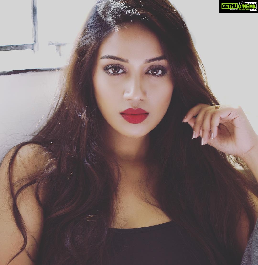 Nivetha Pethuraj Instagram - Stay Humble. Stay Real.
