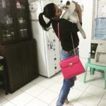 Nivetha Pethuraj Instagram - Kutty mushy and big Mia 👯 #humankitten are you kitten meh? 👯