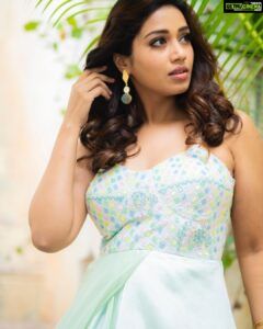 Nivetha Pethuraj Instagram - Styling @venkatesh_93 & @lavanyabathina 
Outfit by @tanva_by_deepika 
Jewelary by @thetrinkaholic 
Make-up @ramesh.babu_makeupartist 
PC @they_call_me_keshu