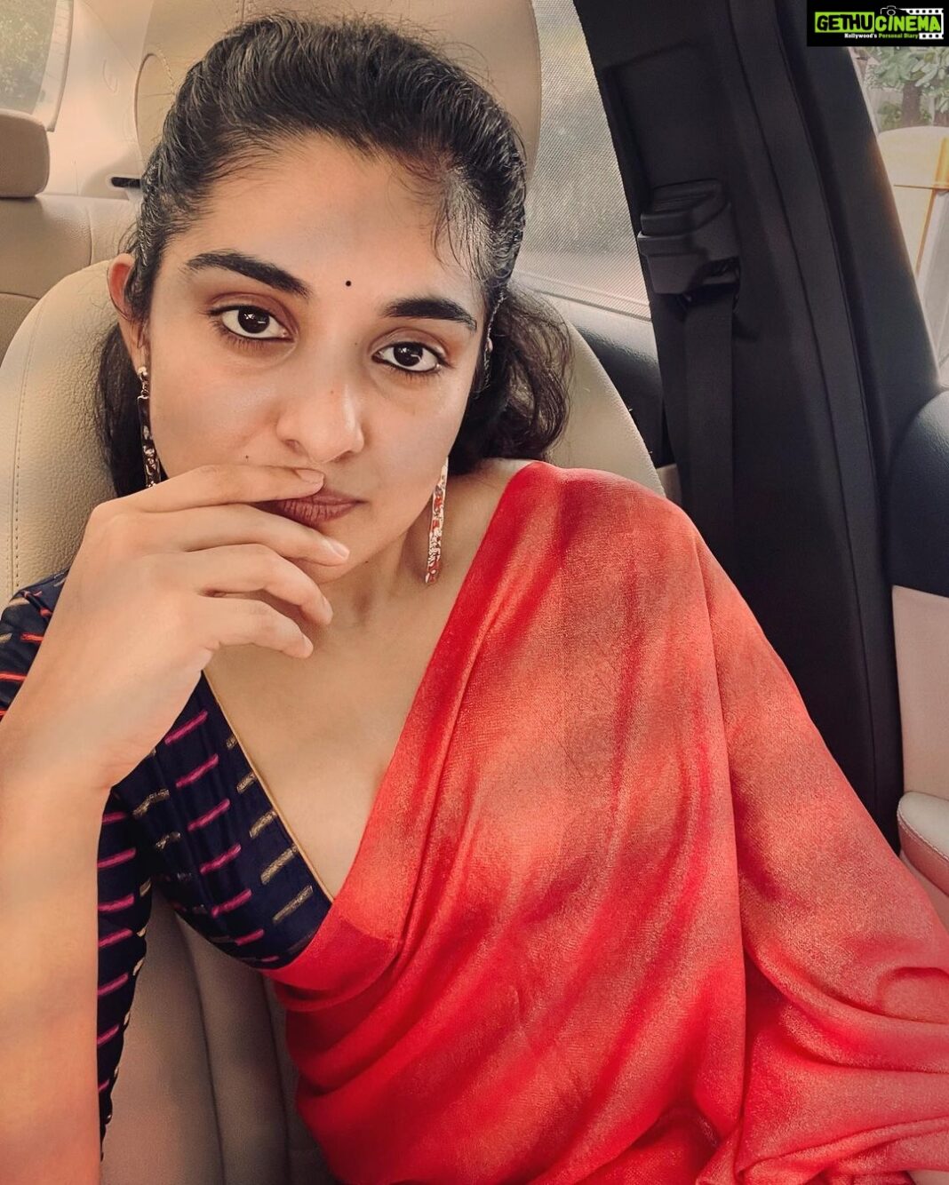 Nivetha Thomas Instagram - If sizing up Sweet Pongal were a picture. Happy Pongal everyone 🤗 stay safe