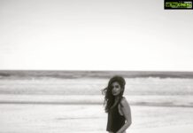 Pallavi Sharda Instagram - *Obno-bougie post alert* ‘The ghost of beaches past’ Current NYC city life furnace is bringing those ocean dreams back. ⛱ Shall we find one soon madame photographer? @rubybell