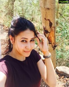 Panchi Bora Instagram - Ashram vibes!! I miss spending my time at the ashram the most!! Hope covid times are over and can be back to my fav places!

Ps: currently in Grahastha ashram moving towards vanaprasth and sanyaasa 😅